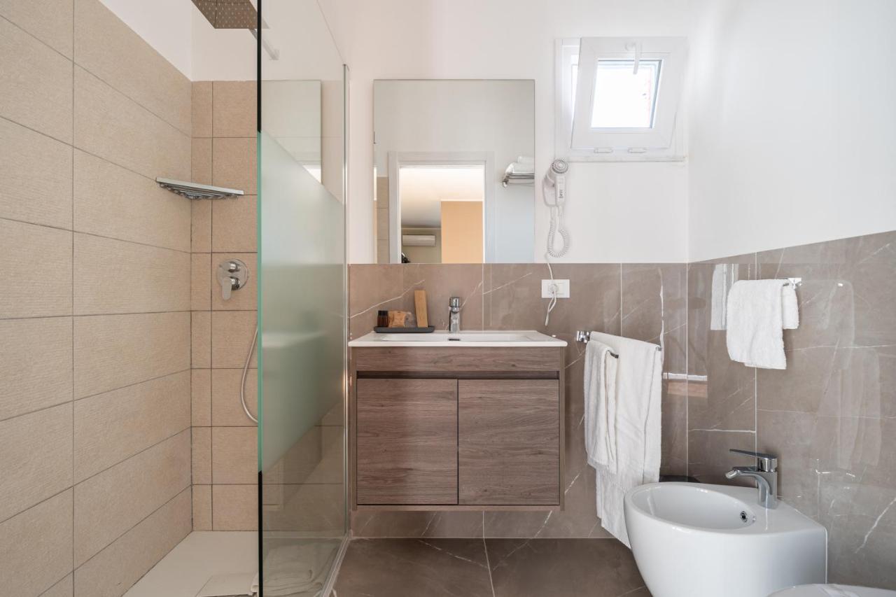 Attico 37 - Suite Con Terrazza Privata E Cucina Palermo Exterior foto